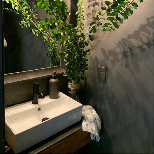 copy of brown minimalist restaurant logo